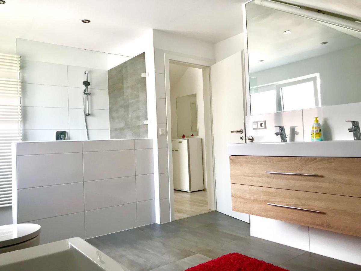 Appartamento Haus Mozartstrasse Mutlangen Esterno foto