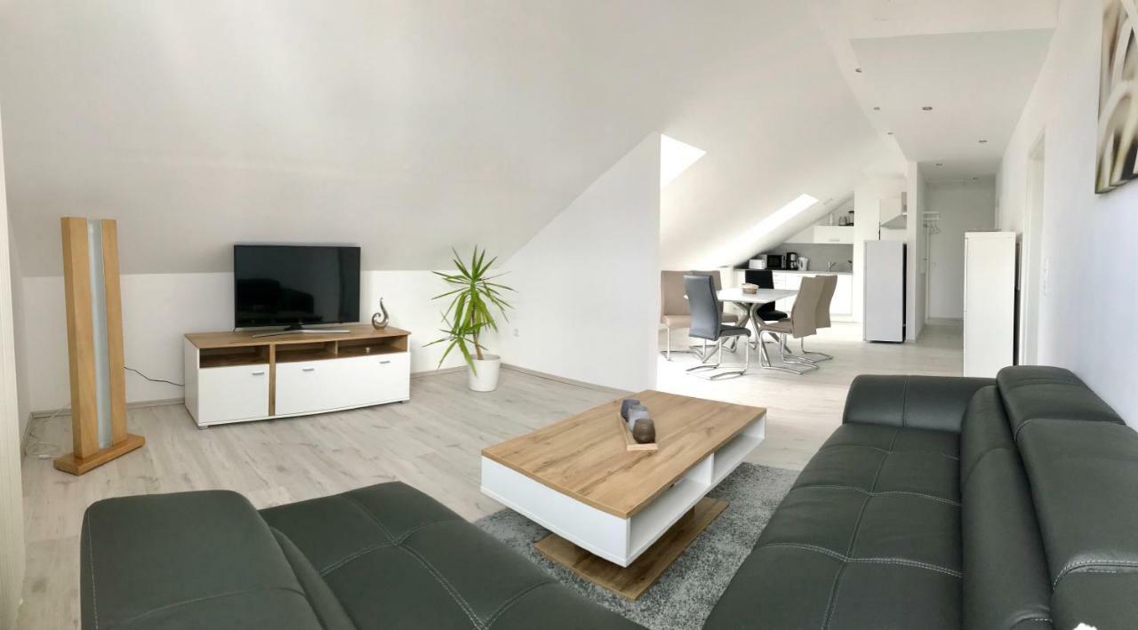 Appartamento Haus Mozartstrasse Mutlangen Esterno foto